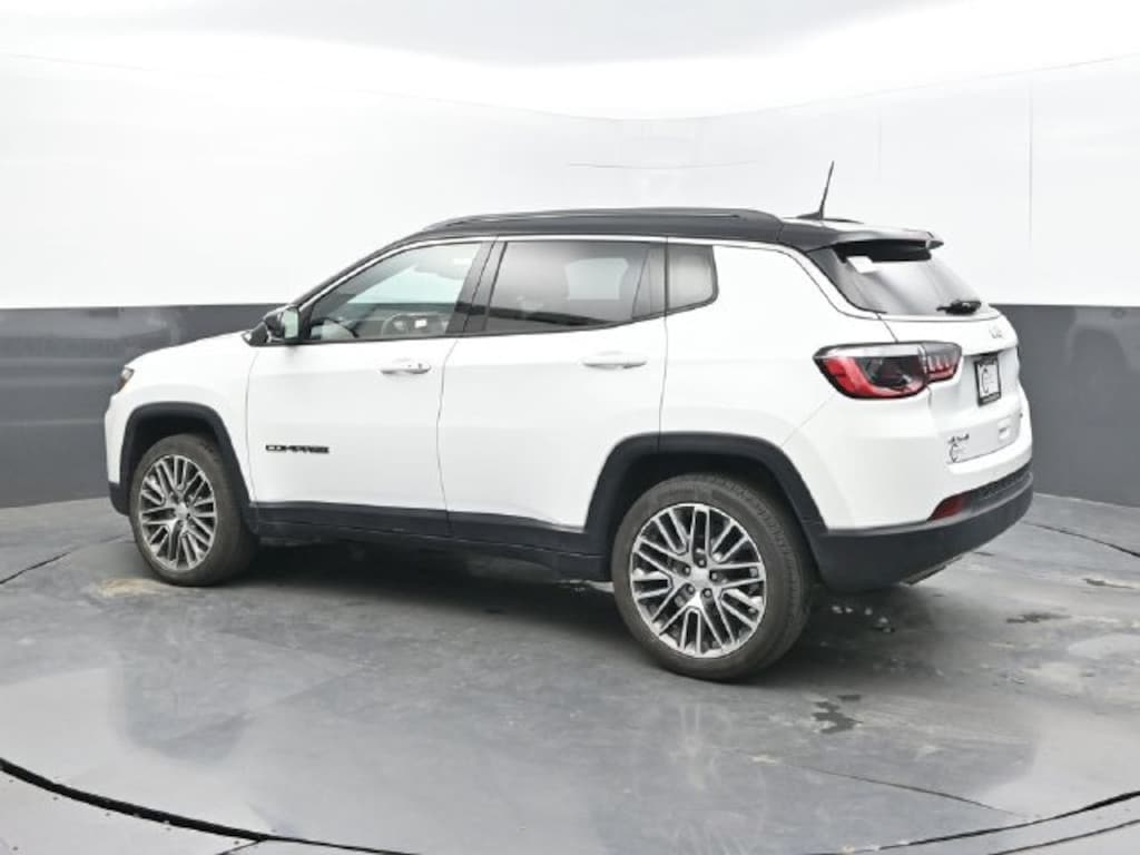 Used 2023 Jeep Compass Limited SUV
