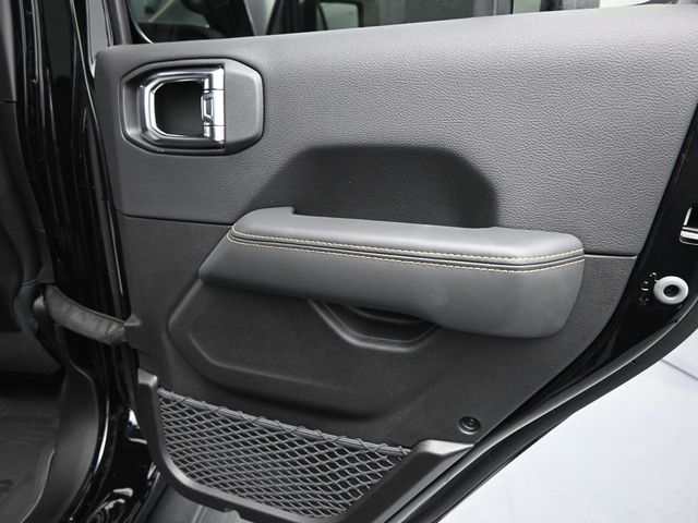 2025 Jeep Wrangler 4-Door Rubicon 392 Final Edition - Photo 21