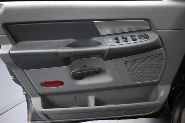 2007 Dodge Ram 1500 Pickup SLT - Photo 12