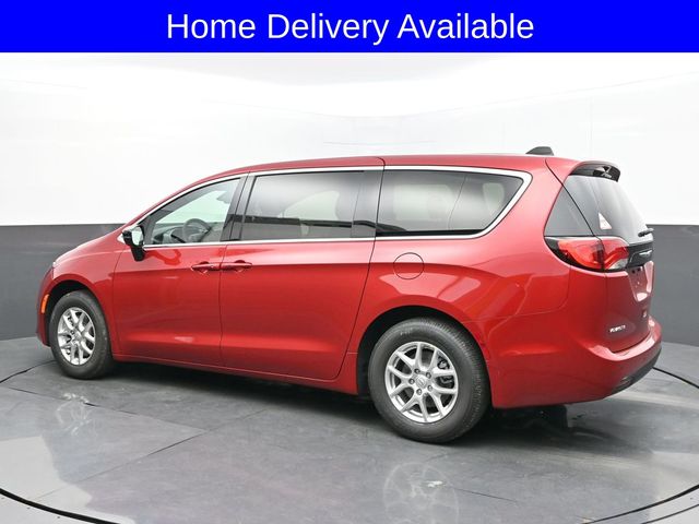 2026 Chrysler Voyager LX photo 3