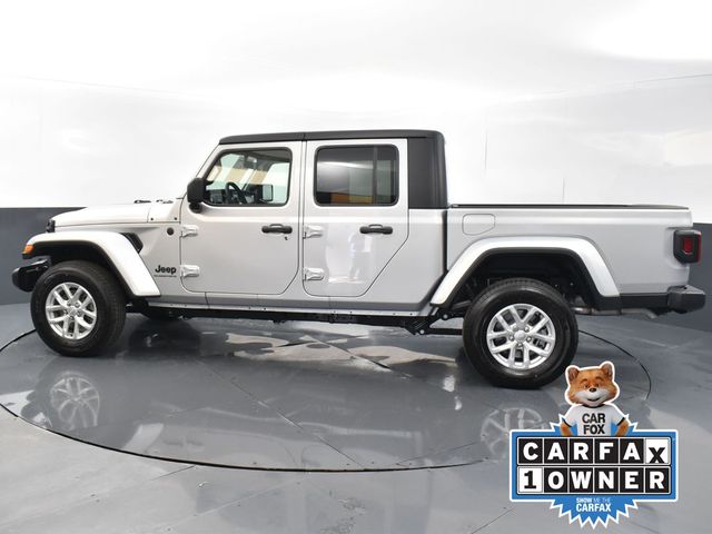 Used 2023 Jeep Gladiator Sport S with VIN 1C6HJTAG3PL584598 for sale in Lafayette, IN