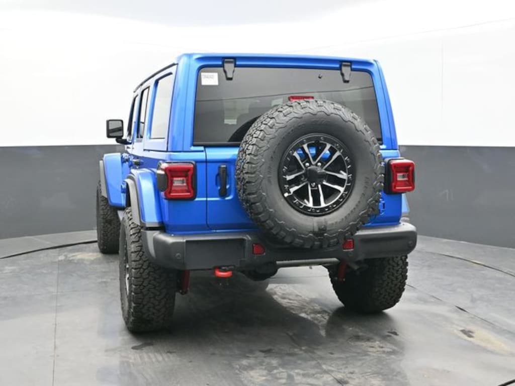 New 2026 Jeep Wrangler Rubicon X Sport Utility