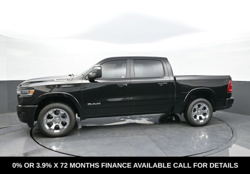 New 2025 Ram 1500 BIG HORN CREW CAB 4X4 5'7 BOX Pickup