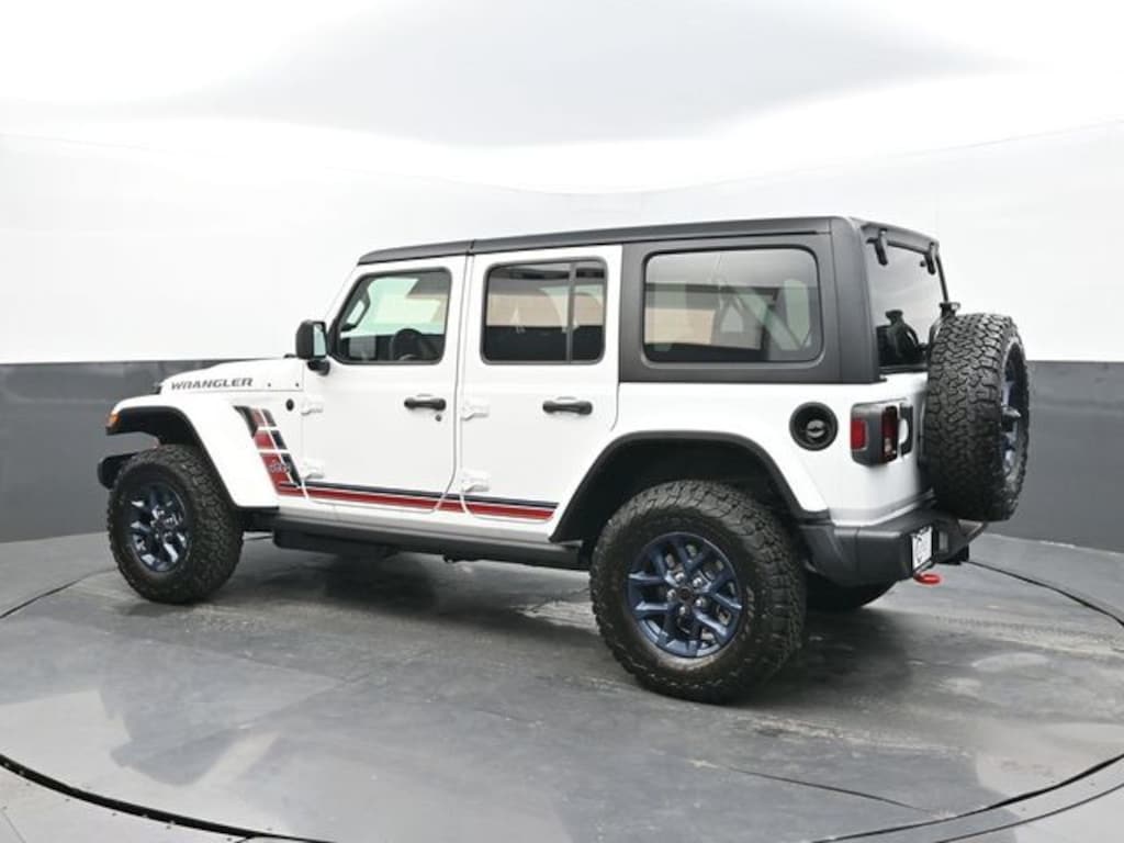 New 2026 Jeep Wrangler 4-Door Willys '41 Sport Utility