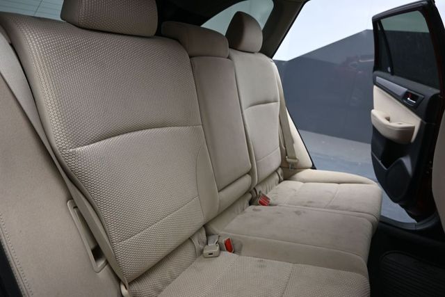 2017 Subaru Outback Premium - Photo 22