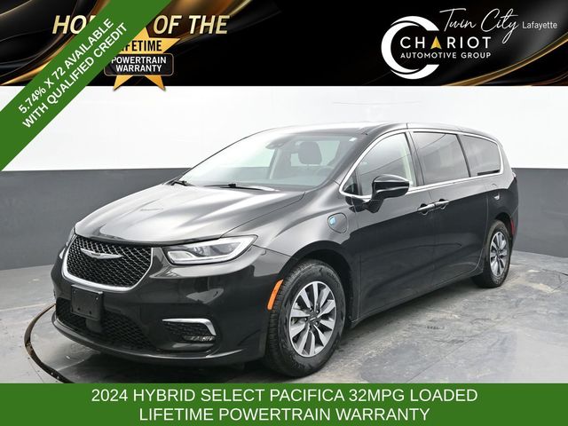 2024 Chrysler Pacifica PHEV Select's photo