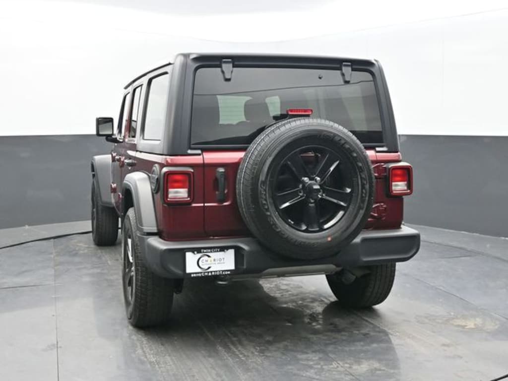 Used 2021 Jeep Wrangler Unlimited Sport Altitude SUV