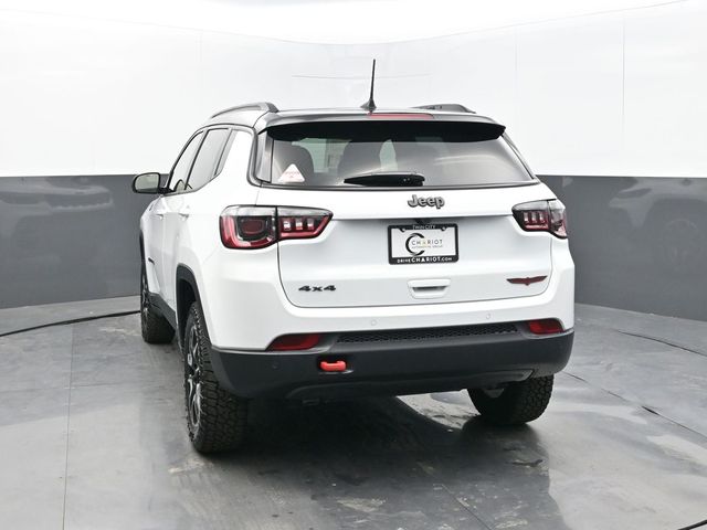 2026 Jeep Compass Trailhawk Sport photo 4