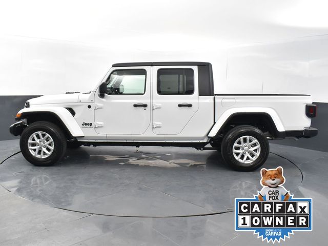 Used 2023 Jeep Gladiator Sport S with VIN 1C6HJTAG5PL582528 for sale in Lafayette, IN