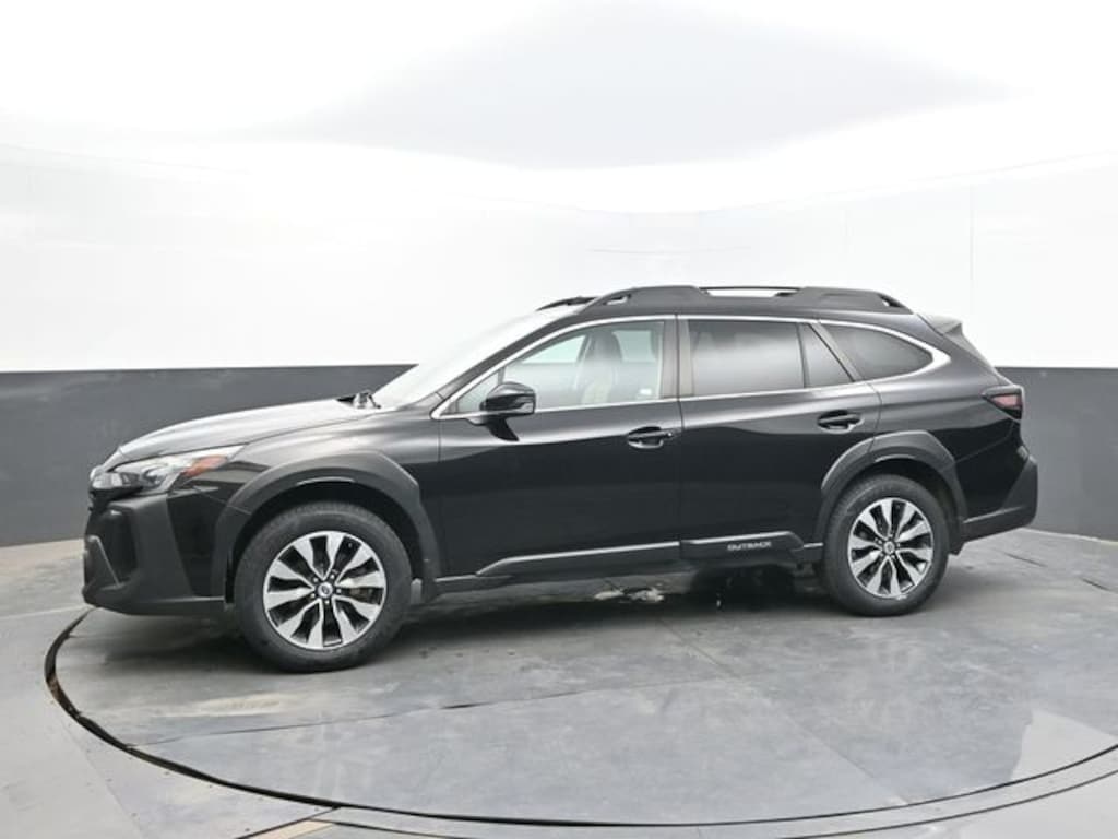 Used 2023 Subaru Outback Limited SUV