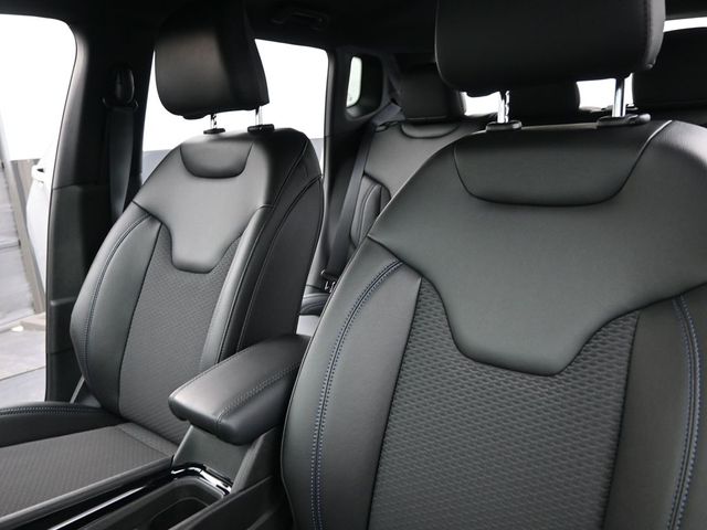 2025 Jeep Compass Latitude - Photo 10