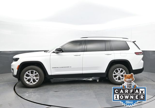2022 Jeep Grand Cherokee Limited photo 2