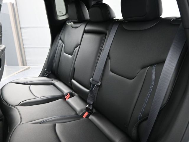2025 Jeep Compass Limited - Photo 15