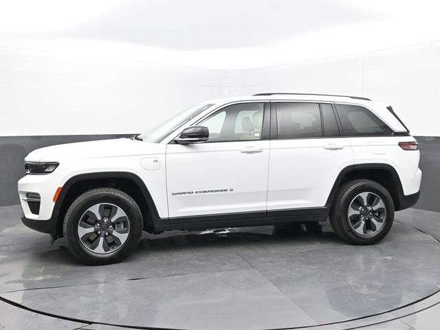 2022 Jeep Grand Cherokee Limited 4xe photo 2