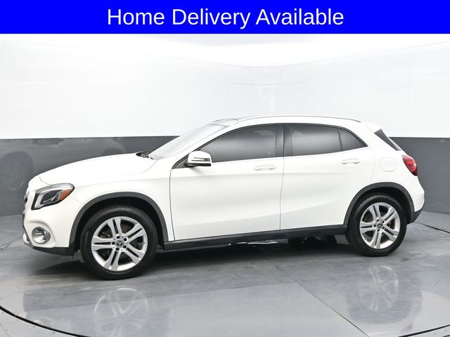 2020 Mercedes Benz GLA 250 4MATIC photo 2