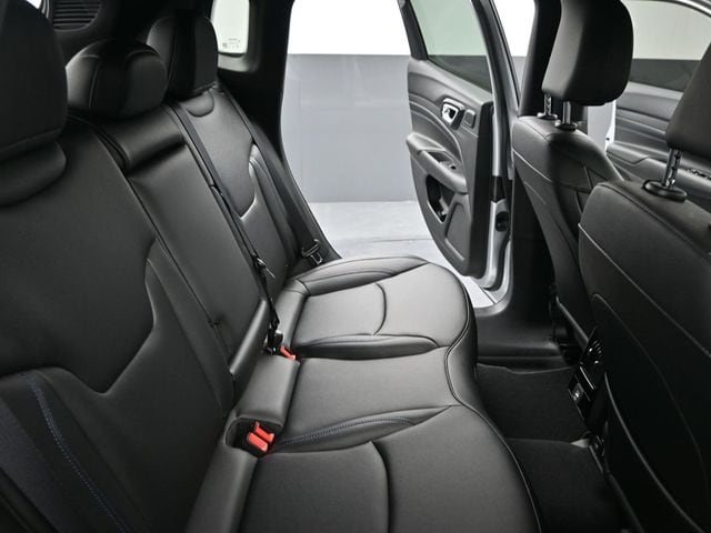 2025 Jeep Compass Limited - Photo 19