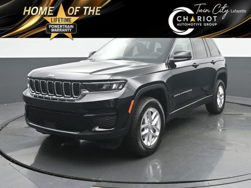 New 2026 Jeep Grand Cherokee Laredo 4x4 Sport Utility