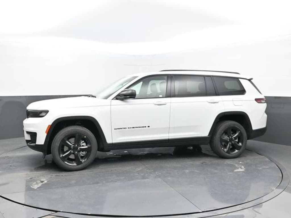 New 2025 Jeep Grand Cherokee L Altitude X Sport Utility