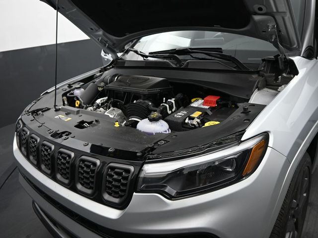 2025 Jeep Compass Limited - Photo 38