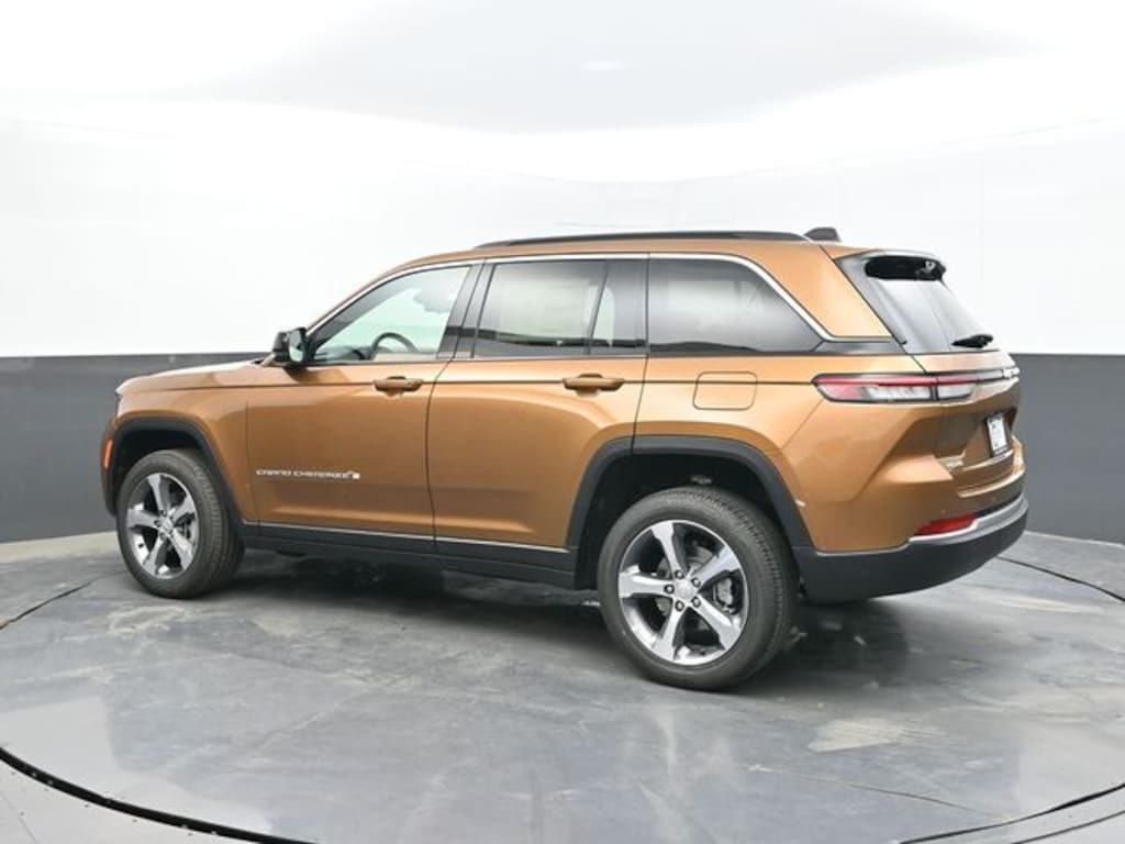 New 2026 Jeep Grand Cherokee Limited Sport Utility