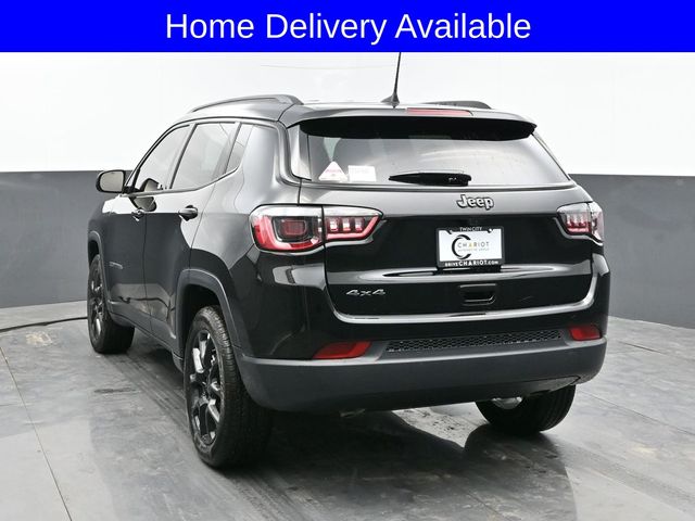 2025 Jeep Compass Latitude photo 4