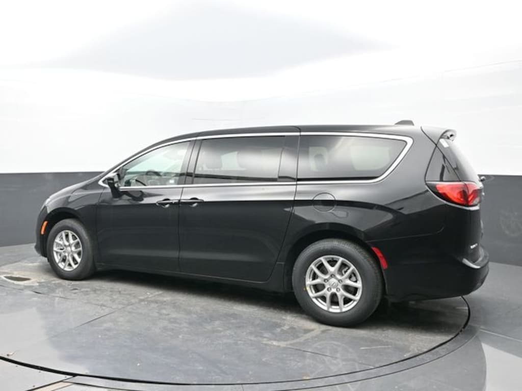 New 2026 Chrysler Voyager LX Cargo Van
