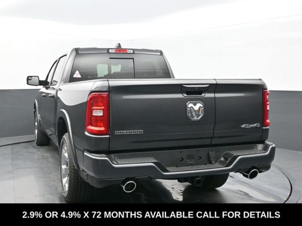 New 2026 Ram 1500 BIG HORN CREW CAB 4X4 5'7 BOX Pickup