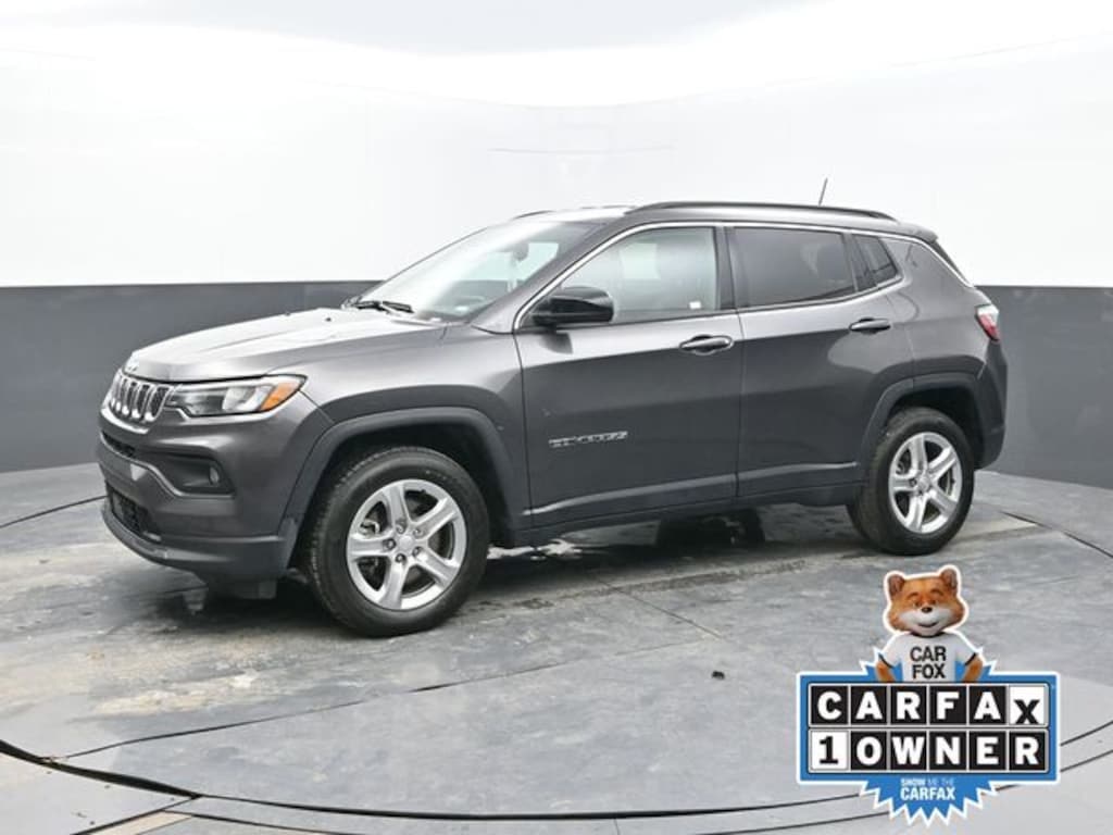 Used 2024 Jeep Compass Latitude SUV