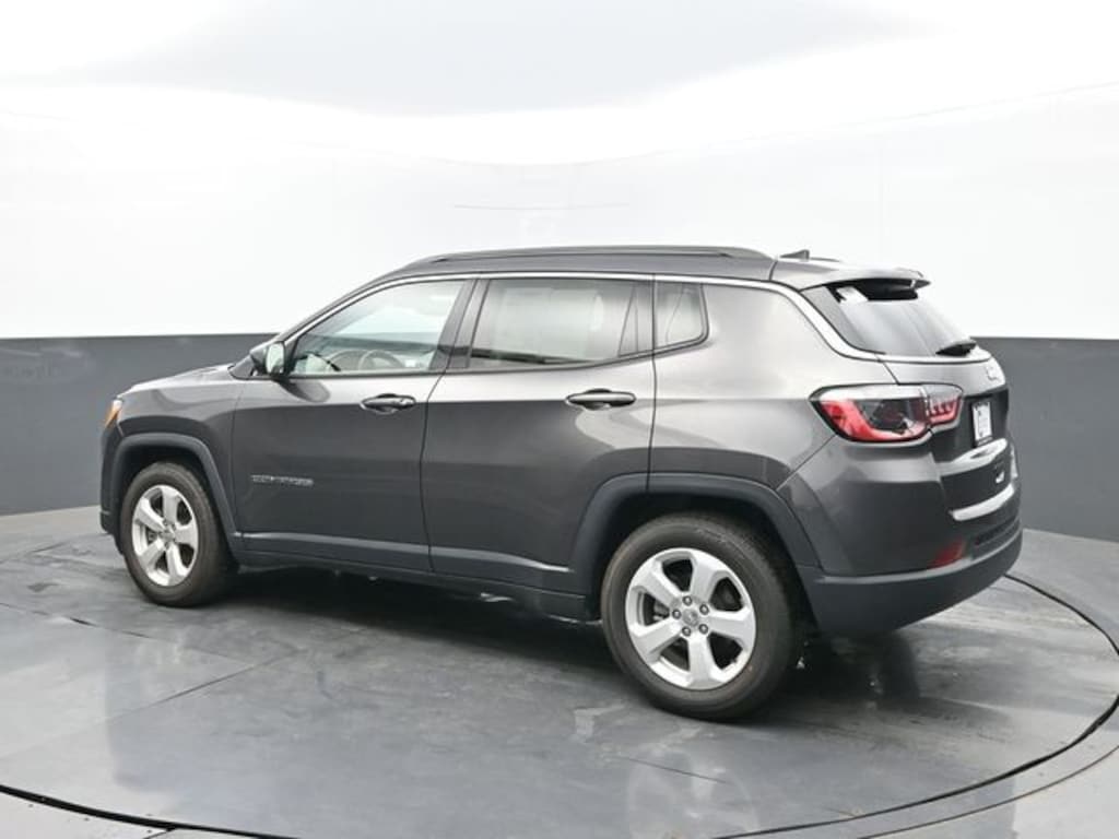 Used 2021 Jeep Compass Latitude SUV