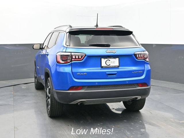 2023 Jeep Compass Limited photo 4