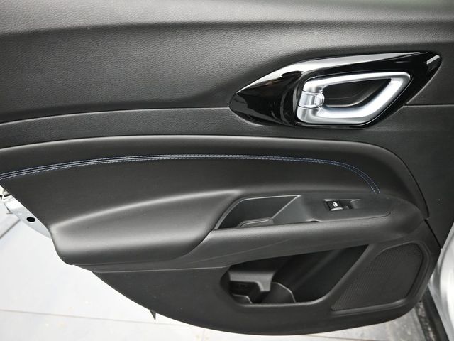 2025 Jeep Compass Latitude - Photo 16