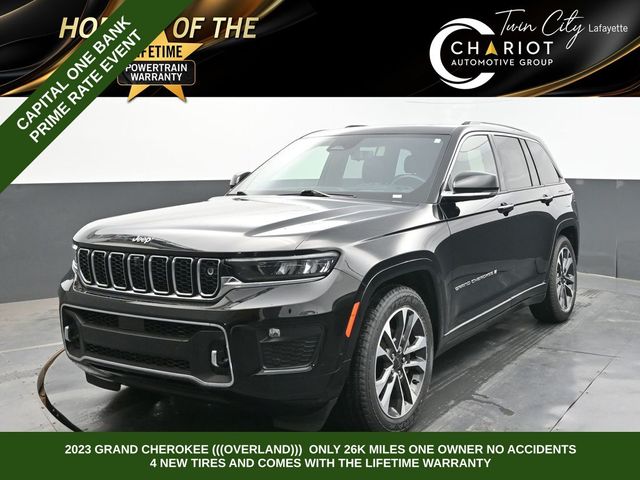 2023 Jeep Grand Cherokee Overland 4x4's photo