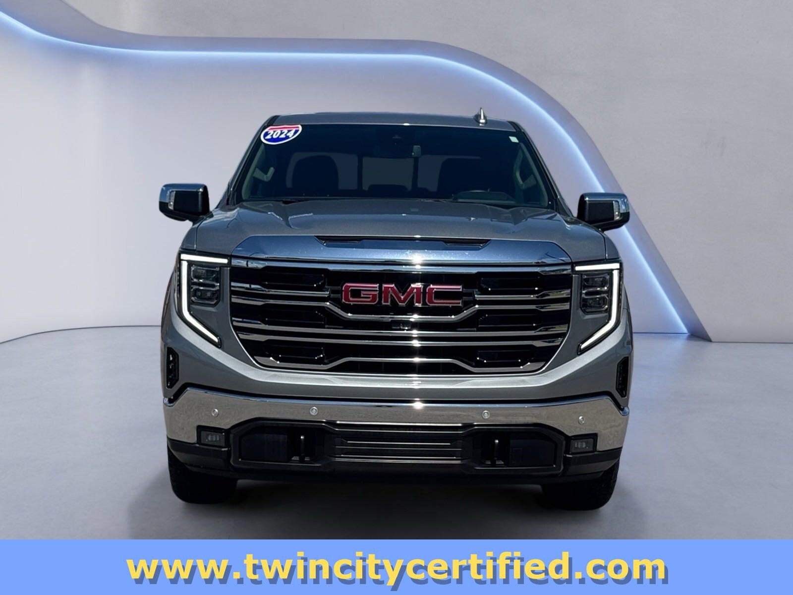 2024 Gmc Sierra 1500 SLT photo 2