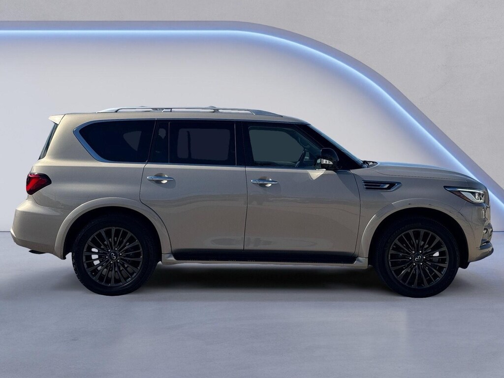 Used 2022 INFINITI QX80 Premium Select SUV
