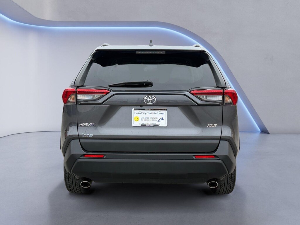 Used 2021 Toyota RAV4 XLE SUV