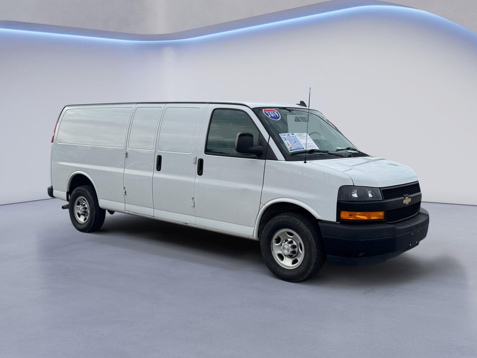 2019 Chevrolet Express Cargo Work Van's photo