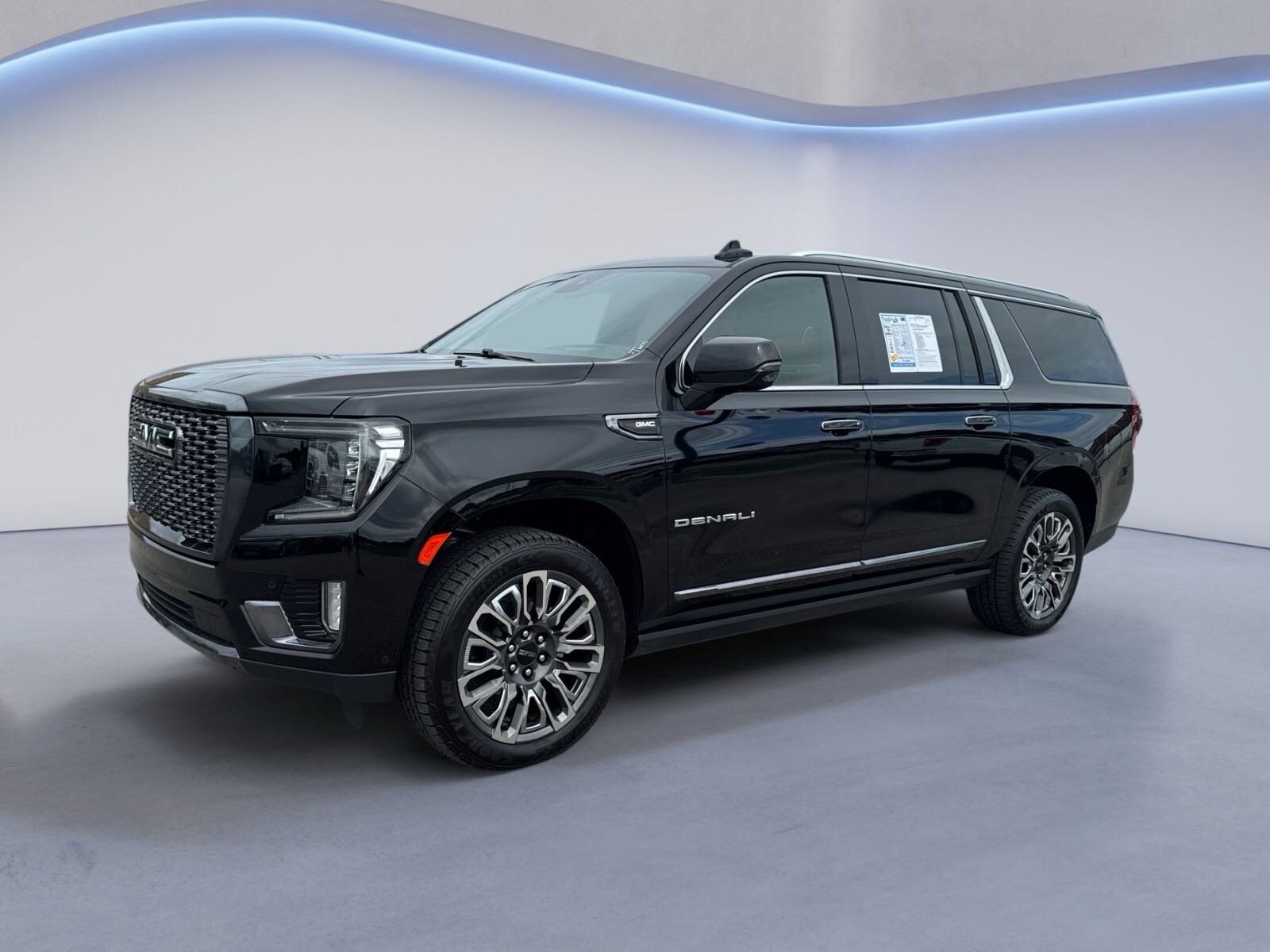 2023 Gmc Yukon XL Denali Ultimate photo 3