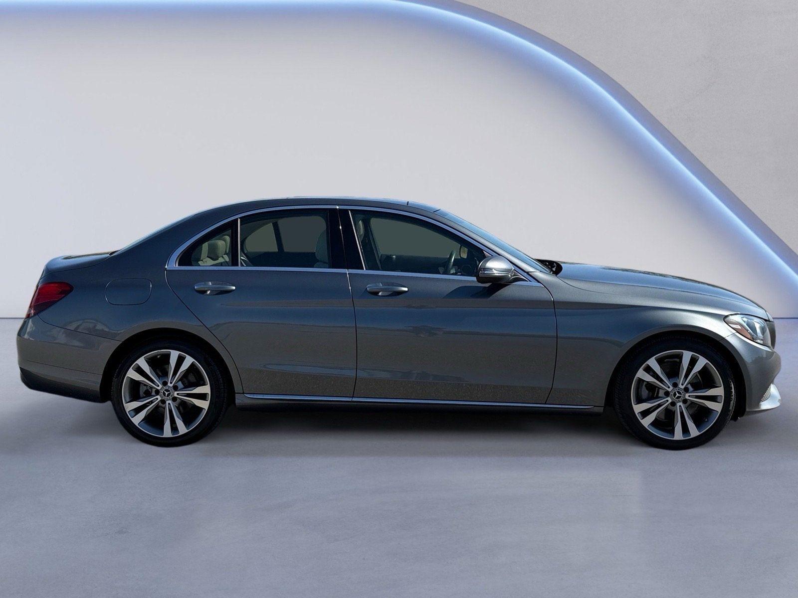 2017 Mercedes Benz C 300 Sedan photo 2