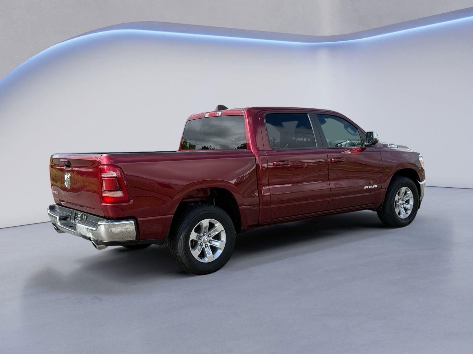 2024 Ram 1500 Laramie photo 3