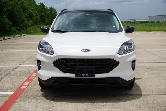 Used 2022 Ford Escape SEL with VIN 1FMCU9H94NUB61116 for sale in Port Arthur, TX