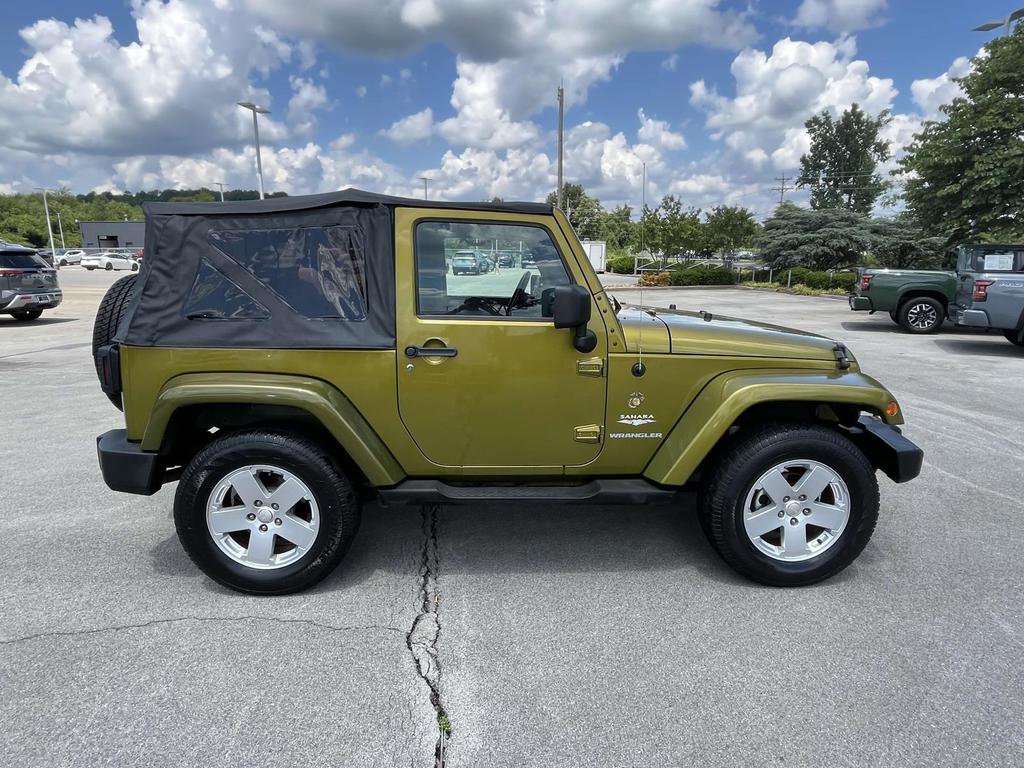 2007 Jeep Wrangler Sahara photo 2