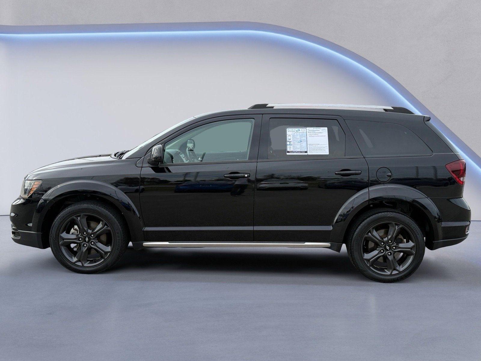 2019 Dodge Journey Crossroad photo 2