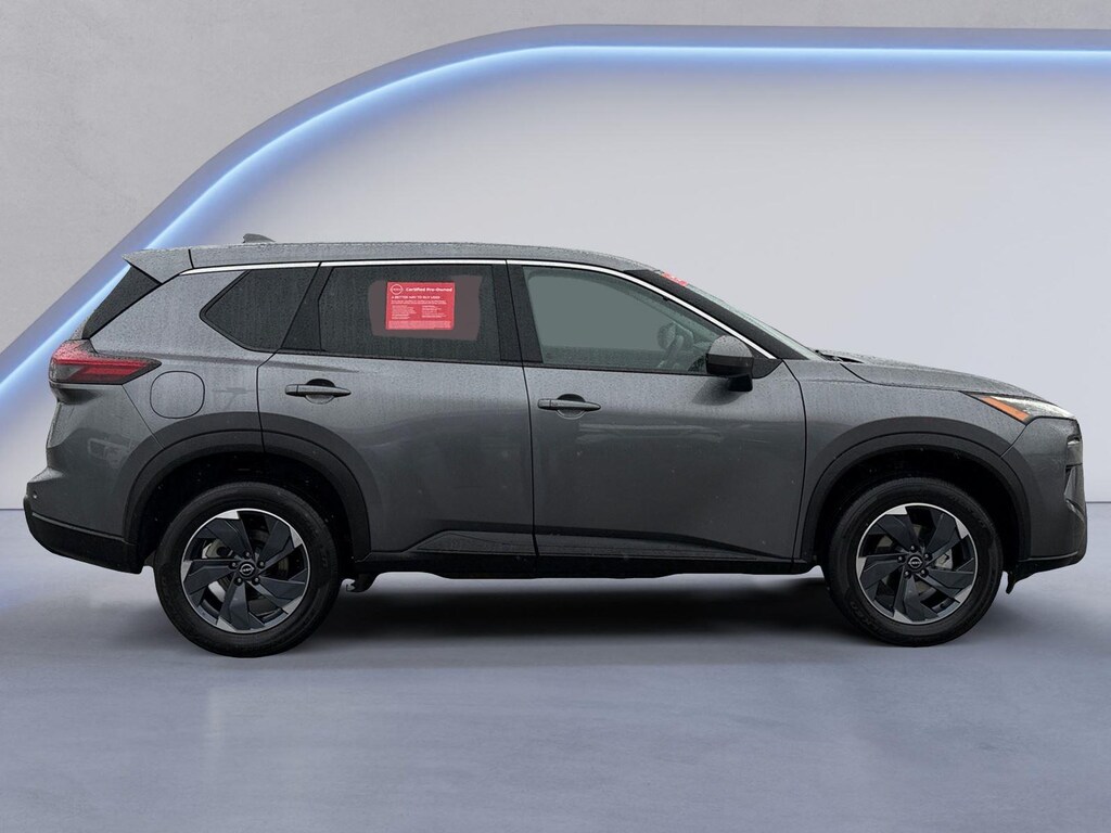 Used 2025 Nissan Rogue SV SUV