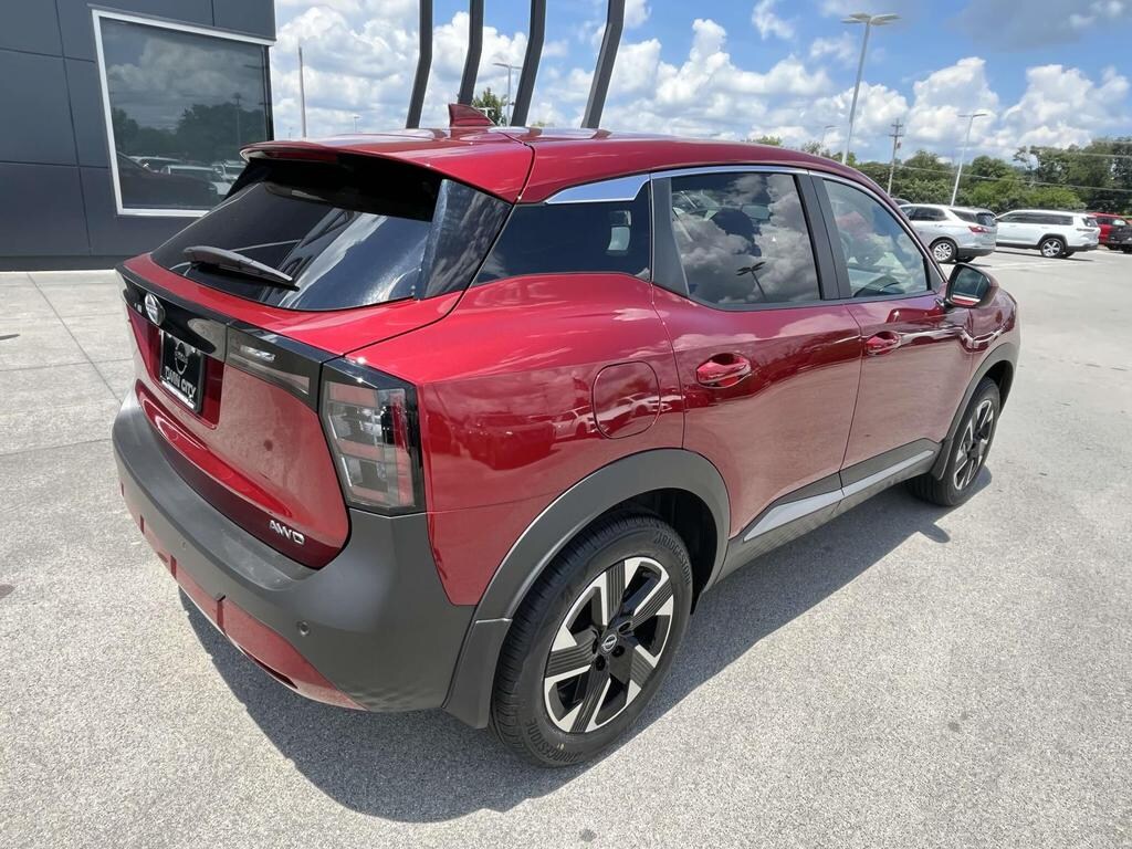 New 2025 Nissan Kicks SV SUV