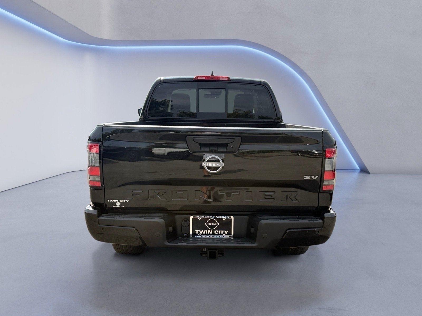 2022 Nissan Frontier King Cab SV photo 4
