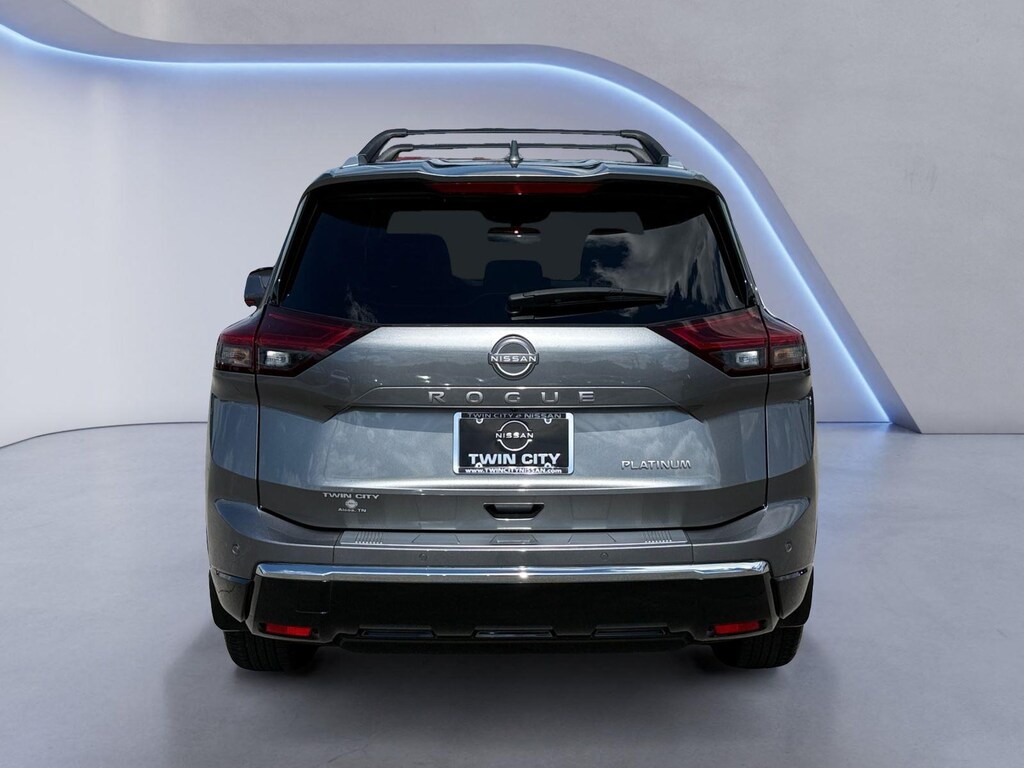 Used 2025 Nissan Rogue Platinum SUV