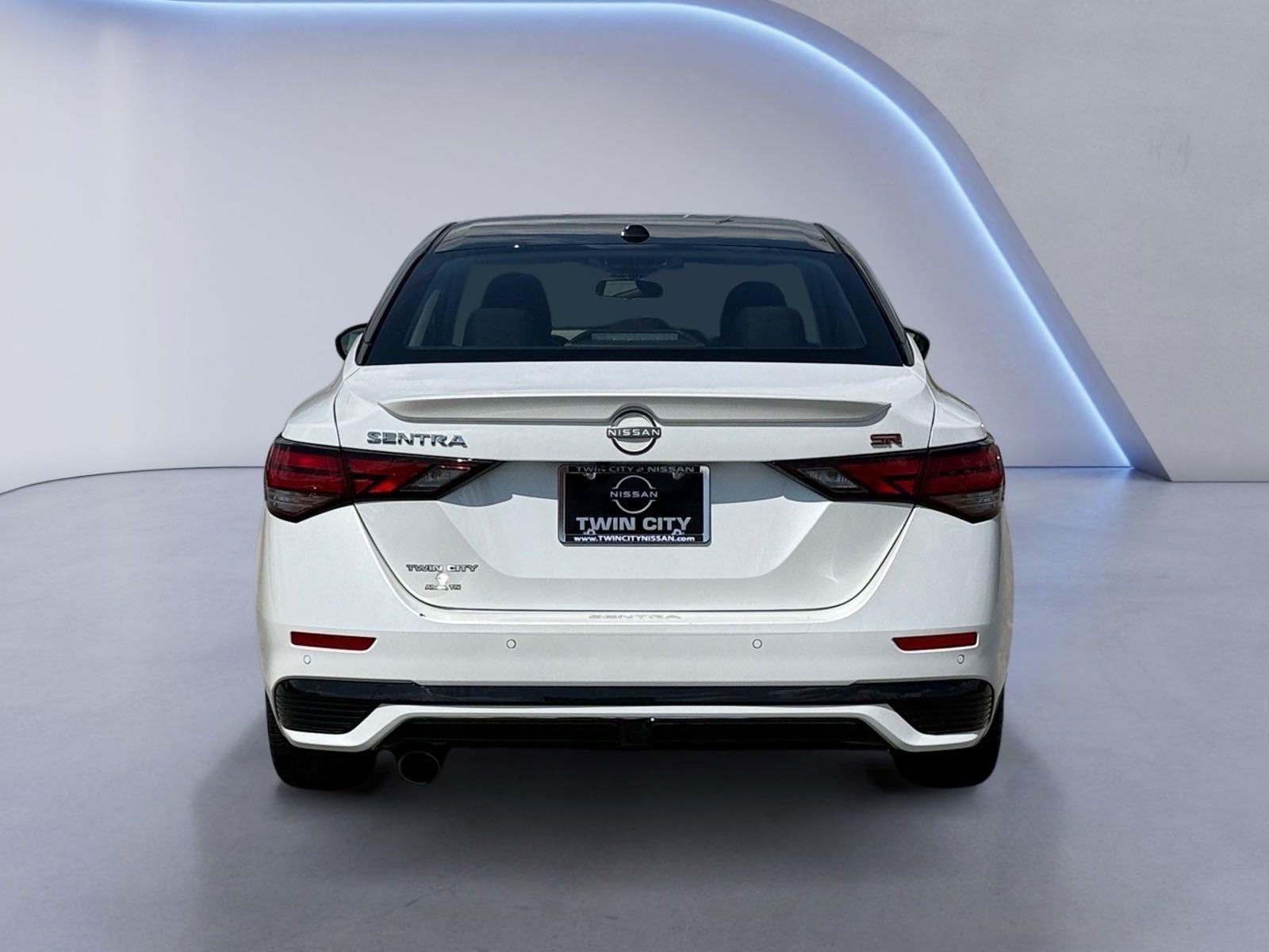 2024 Nissan Sentra SR photo 4