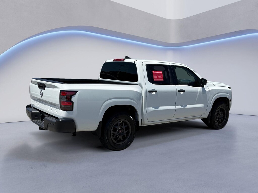 Used 2024 Nissan Frontier Truck Crew Cab