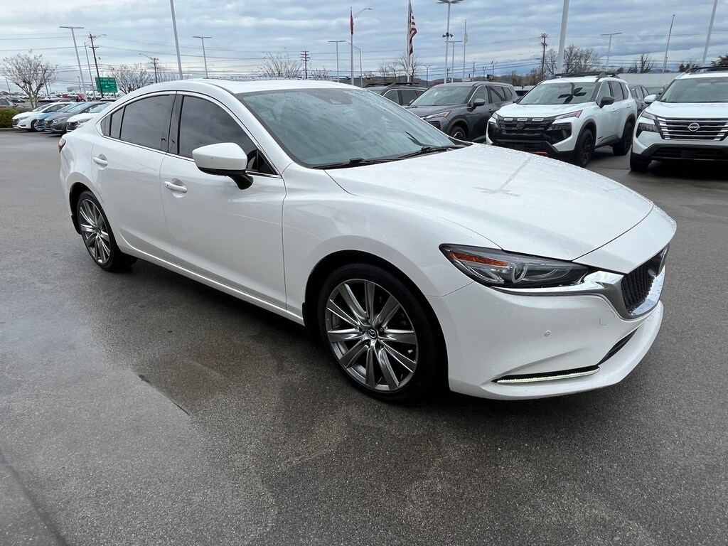 2021 Mazda Mazda6 Signature photo 3