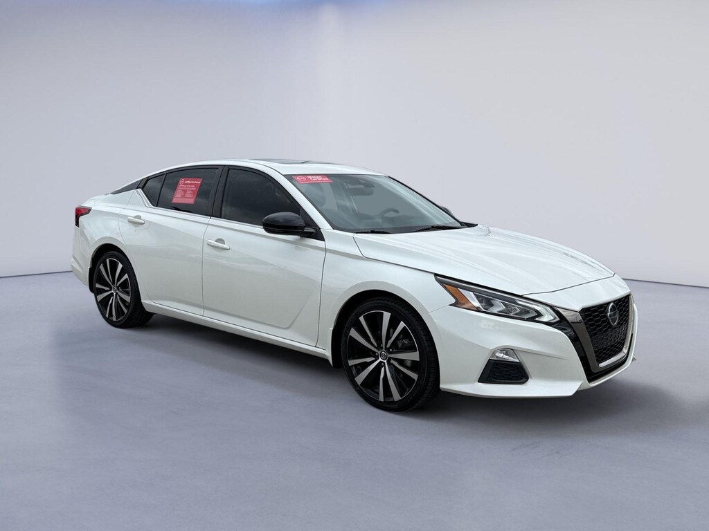 Used 2020 Nissan Altima 2.5 SR Sedan